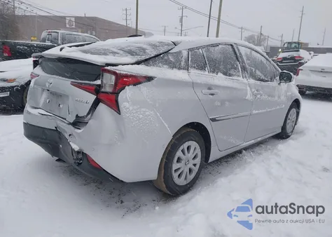 2021 Toyota Prius Le z USA, uszkodzony, nr VIN JTDKAMFU3M3141978